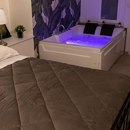Dimora Di Donna Apartment Монополи Екстериор снимка