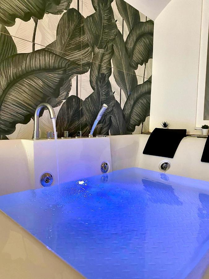 Dimora Di Donna Apartment Монополи Екстериор снимка