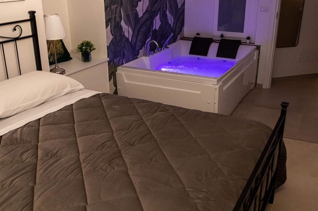 Dimora Di Donna Apartment Монополи Екстериор снимка